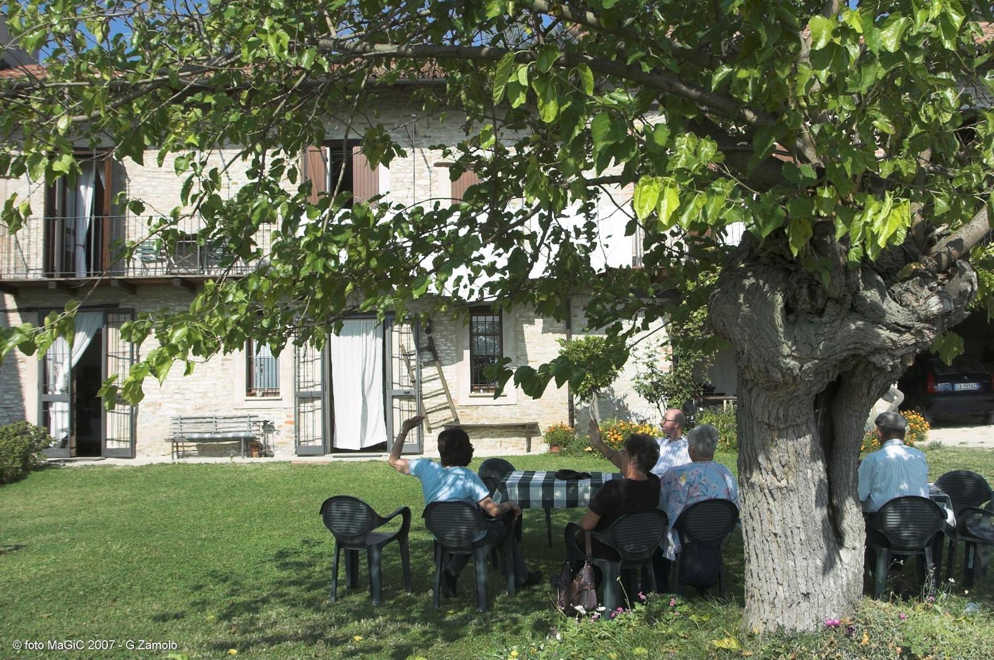 트레쪼 티넬라 Casa Branzele B&B 외부 사진