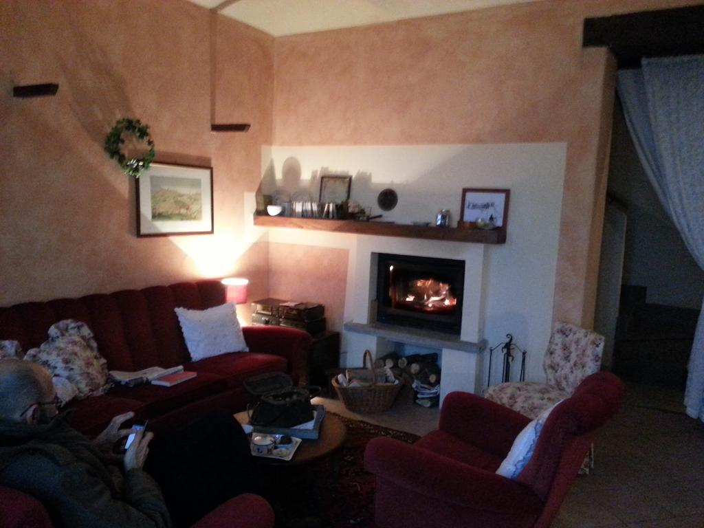 트레쪼 티넬라 Casa Branzele B&B 외부 사진